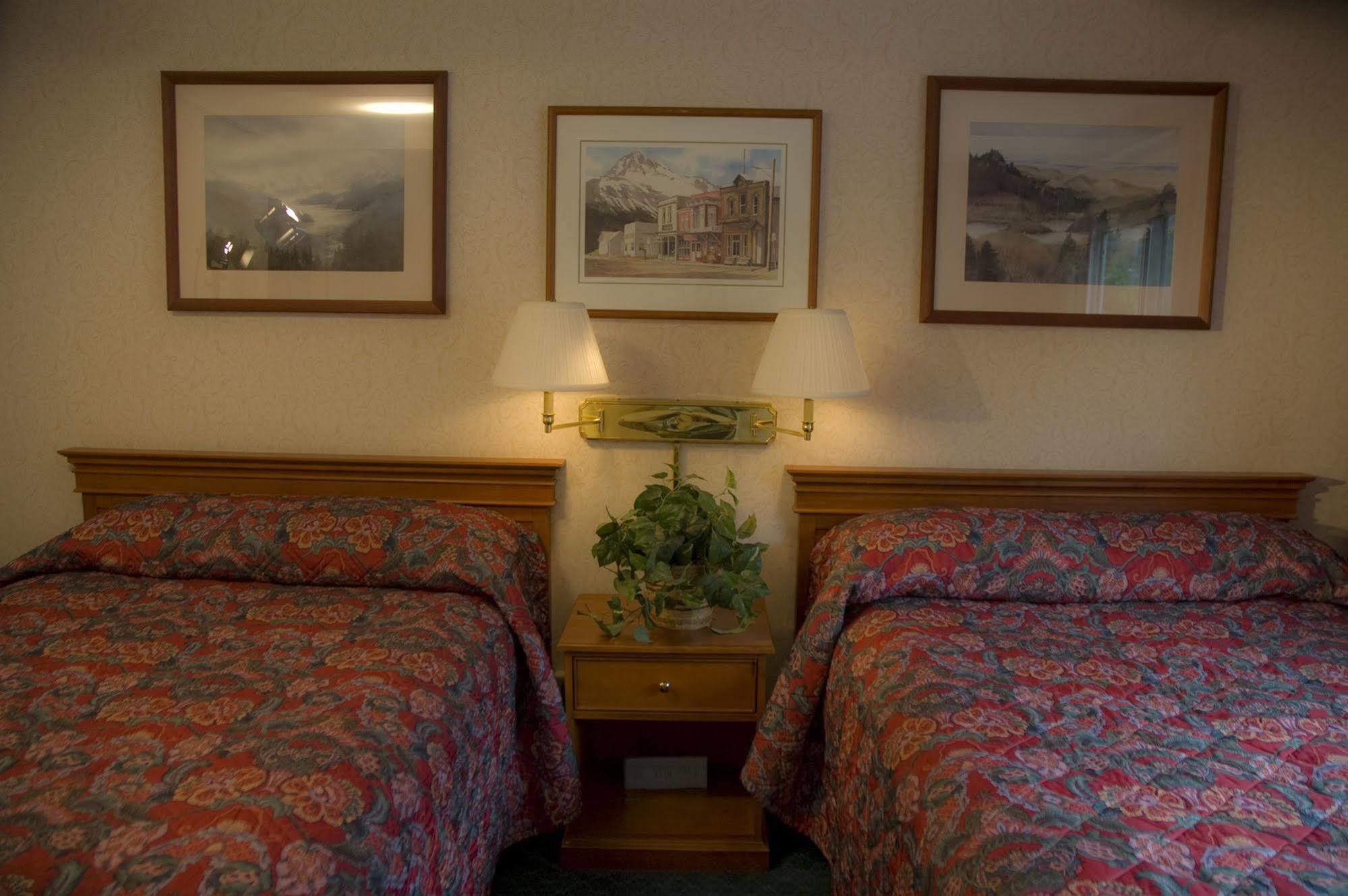 Holland America Skagway Inn Экстерьер фото